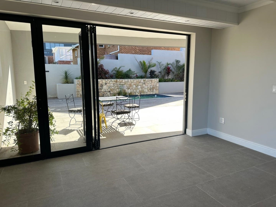 5 Bedroom Property for Sale in Stilbaai Wes Western Cape